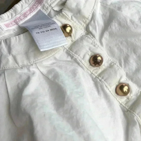 Janie and Jack Girls 18-24M 100% Cotton White Blouse w/Gold Accent Buttons - Picture 5 of 7